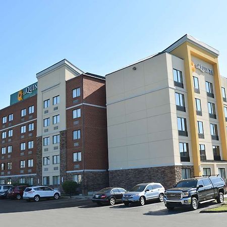 Готель La Quinta By Wyndham Philadelphia Airport Ессінгтон Екстер'єр фото